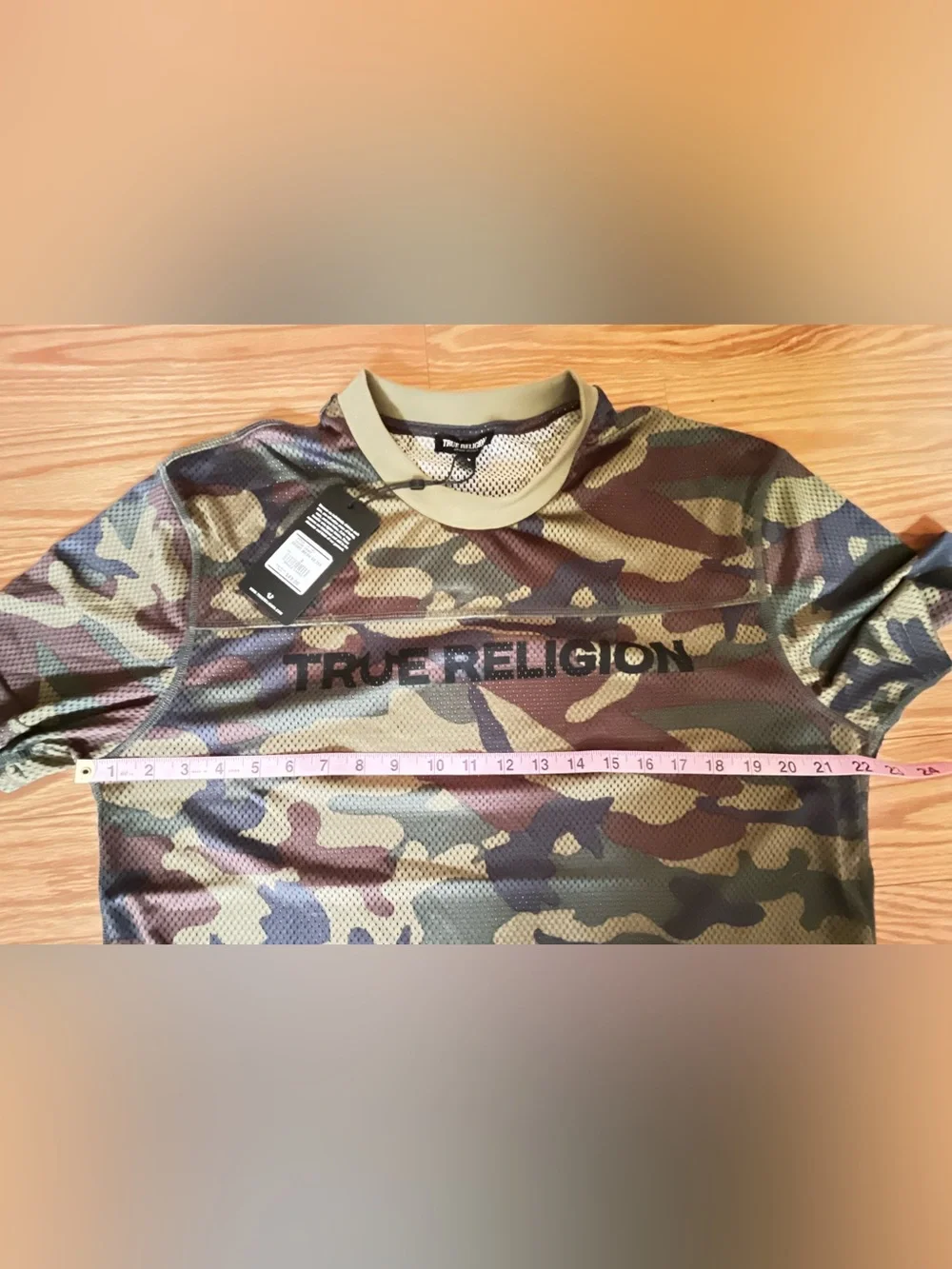 True Religion Oversized mesh t-shirt camo print crew neck collar Size Small BNWT